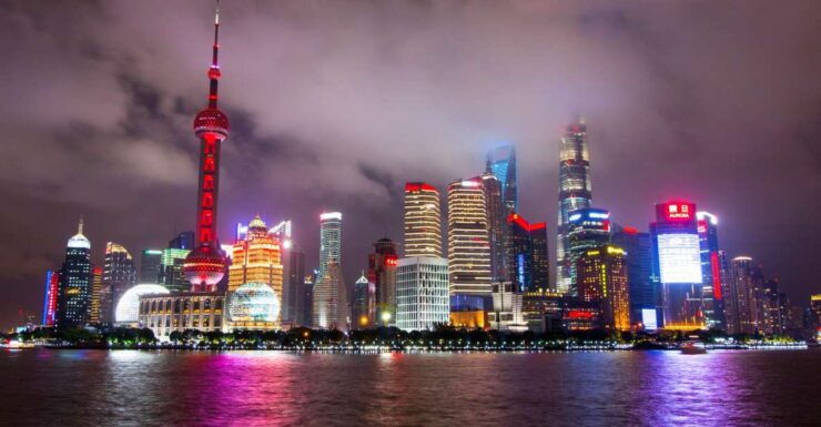 Shanghai Spring Festival Tour in China: Locals Lead Groups to Experience Local Specialties - Local Guides