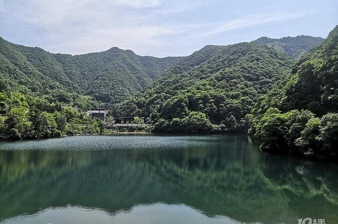 Shanghai to Hangzhou Tofu Ancient Road Hiking Tour by Train - Practical Details and Value