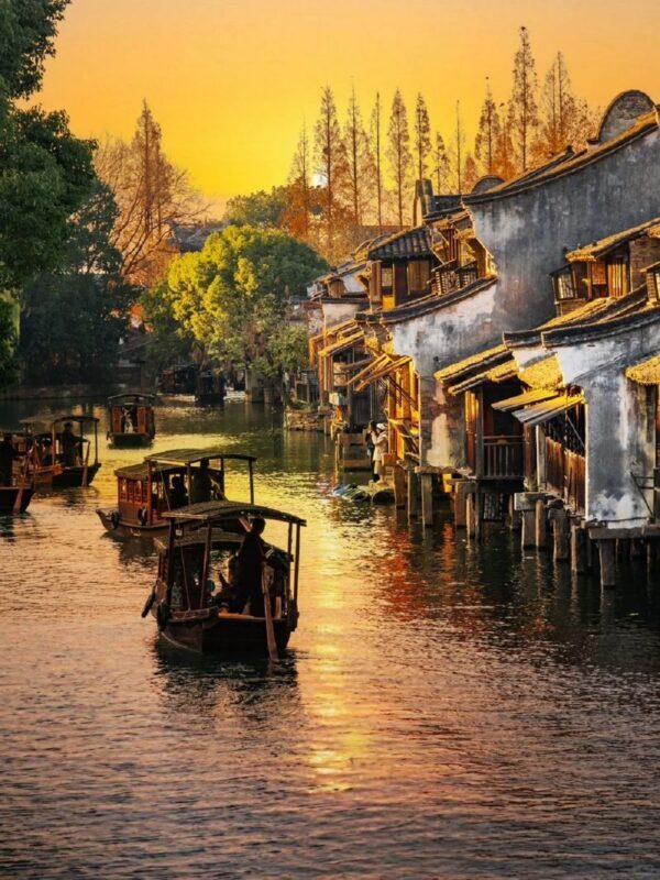 Shanghai Wuzhen Full-Day Private City Highlights Tour - Leaving Shanghai for a water-village day