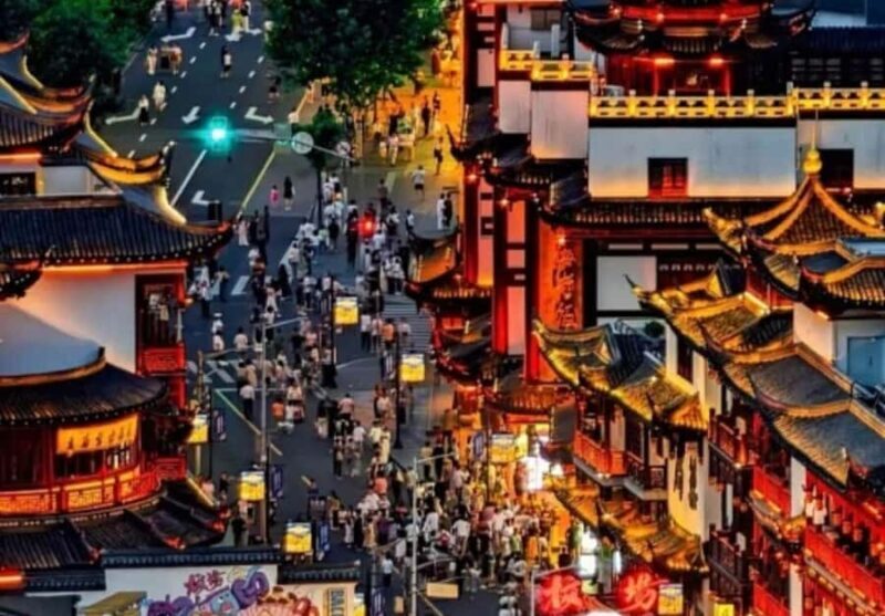 Shanghai: Yuyuan Garden, The Bund & Zhujiajiao Boat - The Scenic Journey to Zhujiajiao Water Town