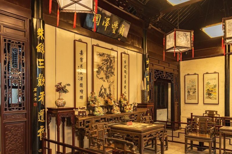 Shanghai Zhouzhuang Day Tour (including pick-up and drop-off) - What the price tells you, and what it does not