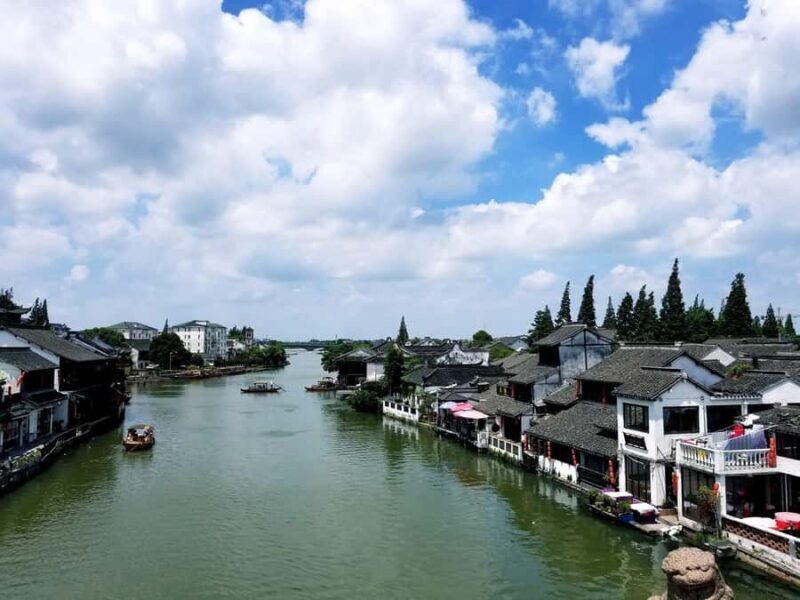 Shanghai: Zhujiajiao Water Town with Shanghai Tower Visiting - Practical Aspects of the Tour
