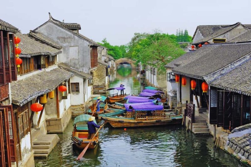 ShanghaiOld Town, Yu Garden, Zhujiajiao Water Town Bus Tour - Exploring Shanghai’s Charm: The Old Town, Yu Garden, and Zhujiajiao Water Town Tour