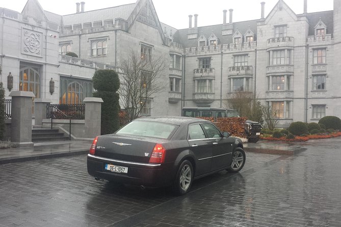 Shannon Airport to Galway City, Private Chauffeur Transfer . Premium Sedan - Hassle-Free Private Transportation From Shannon Airport