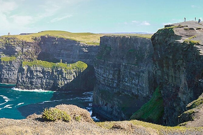 Shannon Airport to Killarney Touring En-Route - Pricing and Cancellation Policy