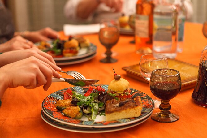 Share a Traditional Meal With Licauw - The Art of Traditional Cooking