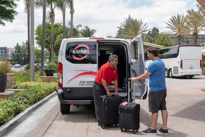 Shared Airport Departure Transfer Anaheim and Orange County to John Wayne Airport - Pricing and Booking Details