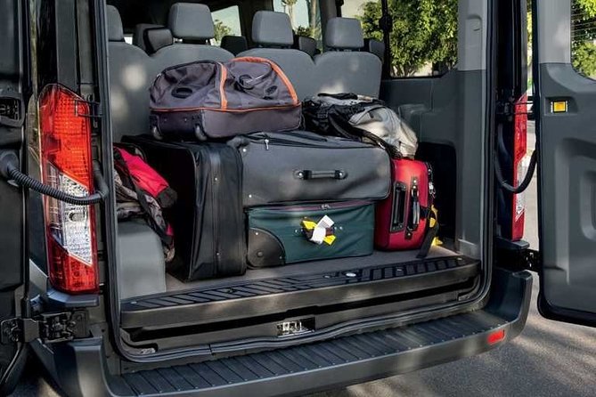 Shared Arrival Transfer: Providenciales Airport to Providenciales Hotels - Service Details and Inclusions