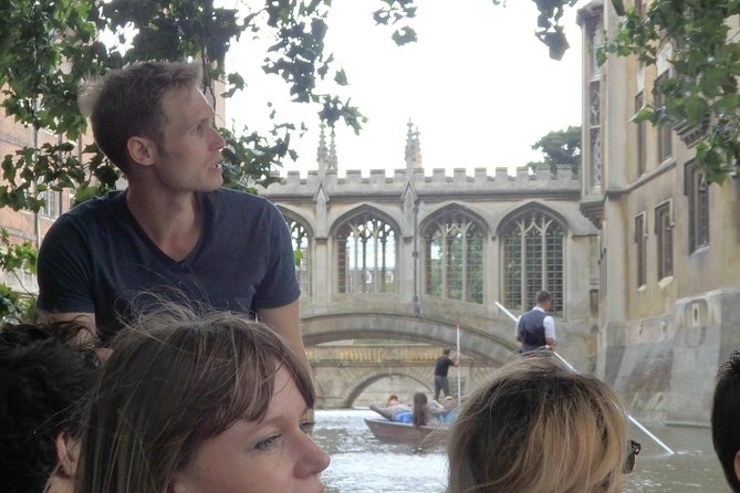 Shared Cambridge Alumni-Led Walking & Punting Tour W/ Opt Kings College Entry - End Point and Meeting Details