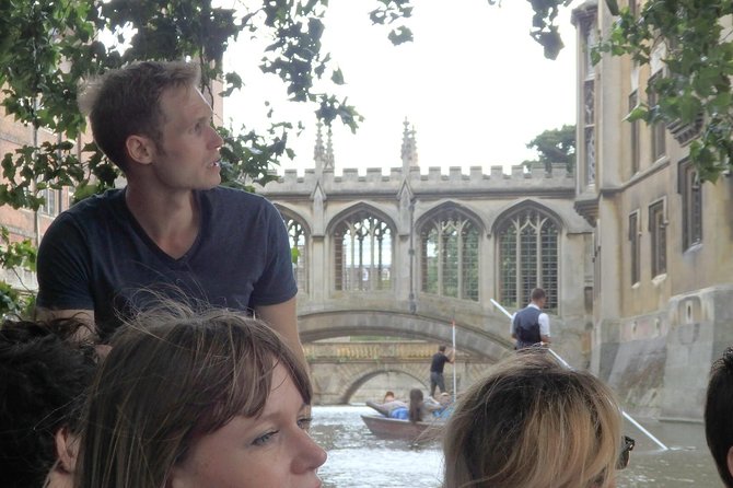 Shared Cambridge University Punting Tour - Booking and Meeting Point