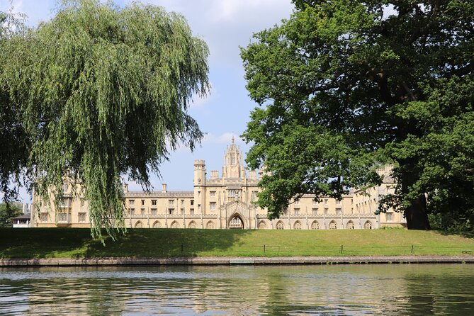 Shared Chauffeured Punt Tour - End Point and Cancellation Policy