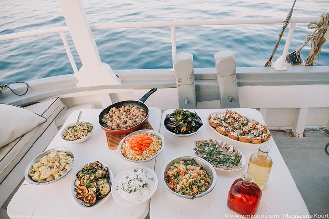 Shared Day Cruise From Rhodes City to Afantou via Kallithea and Anthony Quin - Cruise Details