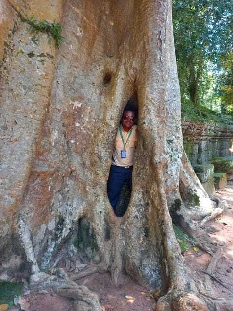 Shared day tour with Spanish-speaking guide at Angkor Temple. - The Sum Up