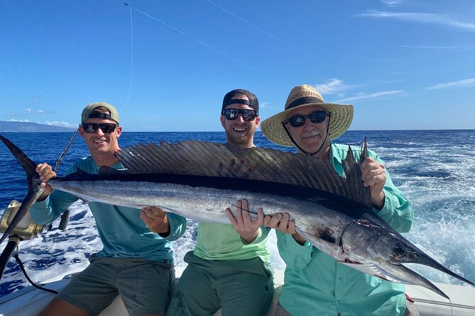 Shared Deep Sea Full-Day Fishing Charter in Hawaiian Waters - Logistics