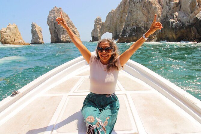 Shared Experience Glass Bottom Boat to the Arch in Cabo San Lucas - FAQ