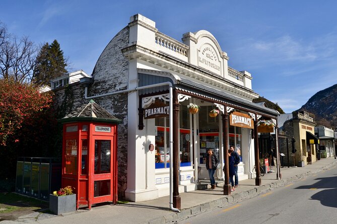 Shared Half Day Tour To Quenstown and Arrowtown in New Zealand. - Tour Highlights