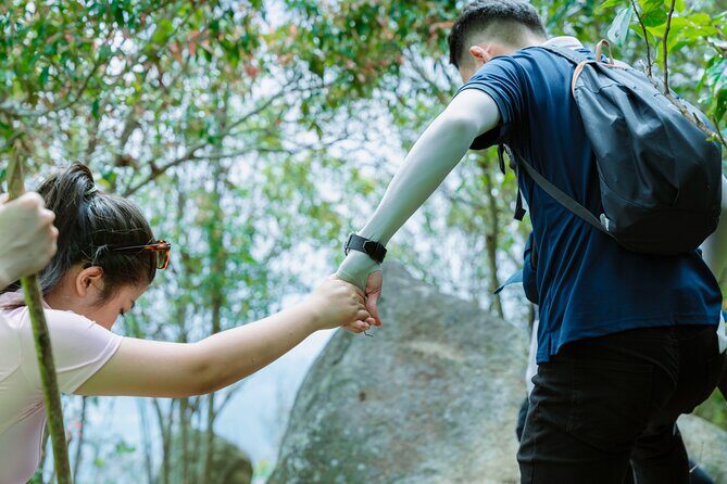 Shared Hiking and Paragliding Experience in Nha Trang - Practical Details: Timing, Group Size, and Flexibility