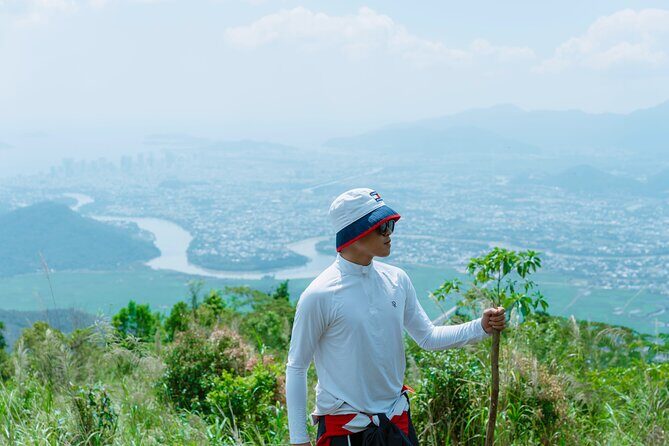 Shared Hiking and Paragliding Experience in Nha Trang - Discovering the Journey: A Step-by-Step Breakdown