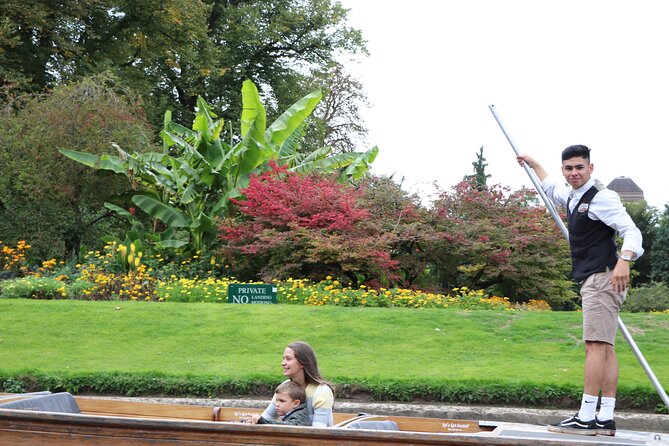 Shared Punt Tour - Cambridge - Inclusions in the Shared Punt Tour