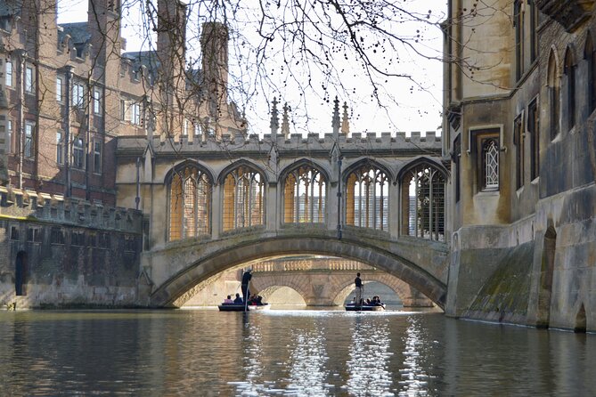 Shared Punt Tour - Cambridge - Meeting and Pickup Details