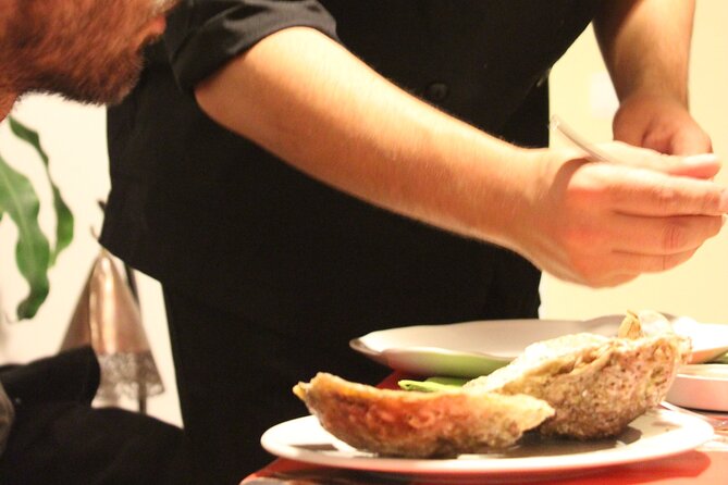 Shared Quality Fresh Shellfish Dinner in Barcelona - Exquisite Shared Dining Experience