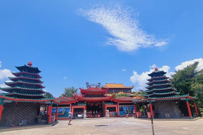 Shared Spectacular Tour Plus Massage in Batam, Indonesia - Good To Know