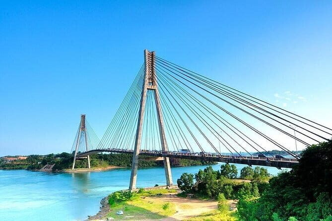 Shared Spectacular Tour Plus Massage in Batam, Indonesia - Exploring Batam in Depth