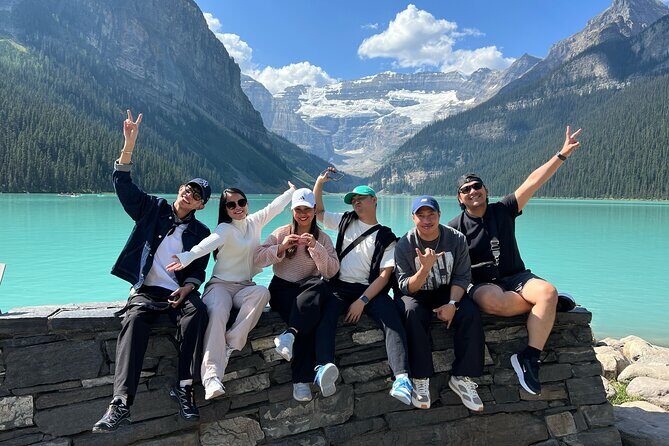 Shared Tour from Calgary to Moraine, Lake Louise and Emerald Lake - An In-Depth Look at the Itinerary and Experience