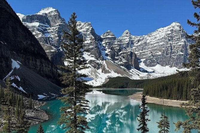 Shared Tour from Calgary to Moraine, Lake Louise and Emerald Lake - Who Is This Tour Best Suited For?