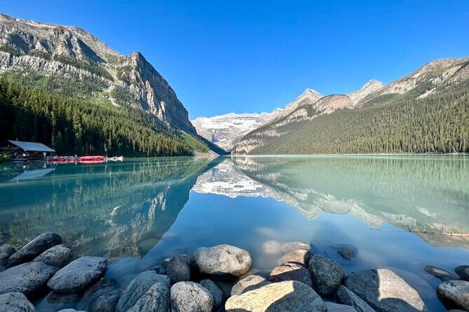Shared Tour: Lake Louise & Moraine Lake from Canmore/Banff - The Itinerary in Detail