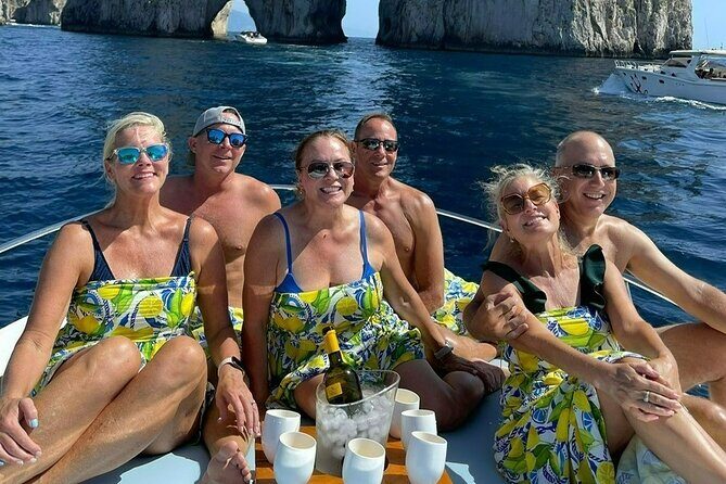 Shared Tour of Capri with Blue Grotto - Good To Know
