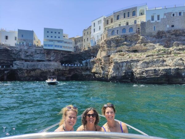SHARED TOUR OF MONOPOLI AND POLIGNANO A MARE - Picturesque Old Port of Monopoli