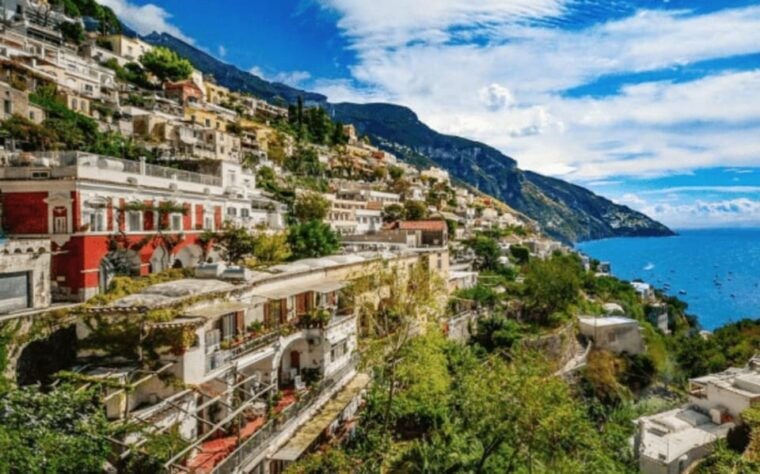 Shared Tour Sorrento, Amalfi Coast, and Pompeii from Naples - Guides and Authenticity