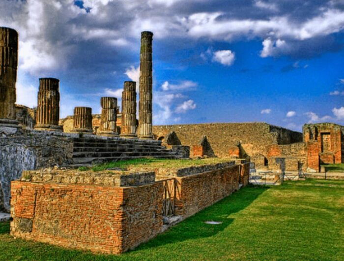 Shared Tour Sorrento, Amalfi Coast, and Pompeii from Naples - FAQ