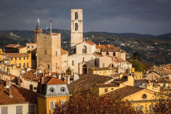 Shared Tour: the Most Beautiful Medieval Villages, Full Day. - Saint Paul De Vence: Where Art and History Collide