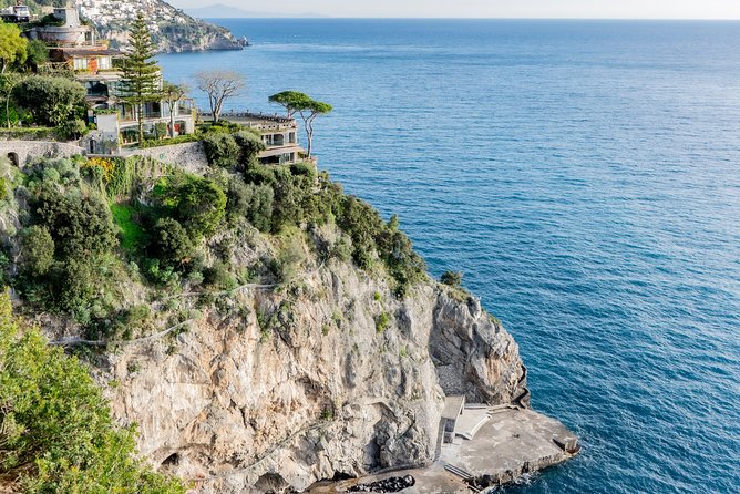 Shared Transfer From Positano to Naples Airport - Transfer Service Details