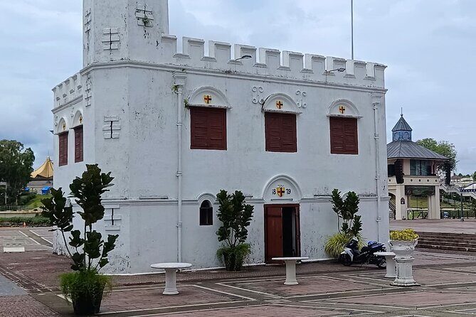 Shared Walking Tour in Kuchings Carpenter Street - Why This Tour Is a Great Choice