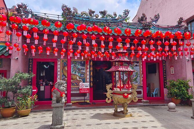 Shared Walking Tour in Kuchings Carpenter Street - Final Thoughts