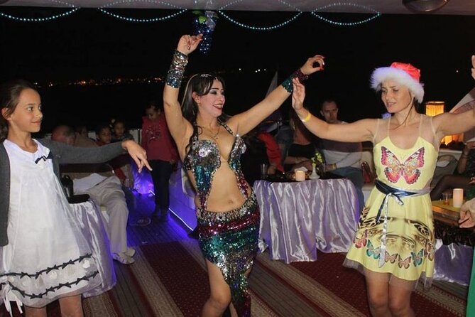 Sharm El Sheikh by Night Dinner on Yacht With Belly Dancer Show - Good To Know