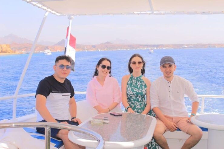 Sharm: Luxury Private Yacht With Optional Lunch & Drinks - Inclusions and Exclusions