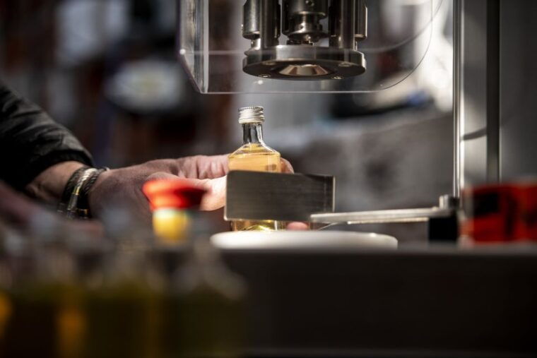 Sheffield: Gin Distillery Tasting Visit with Guided Tour - Practical Details and Value