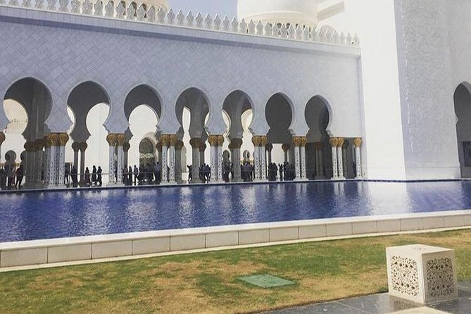 Sheikh Zayed Grand Mosque Abu Dhabi ! Private Tour From Dubai - Common Questions
