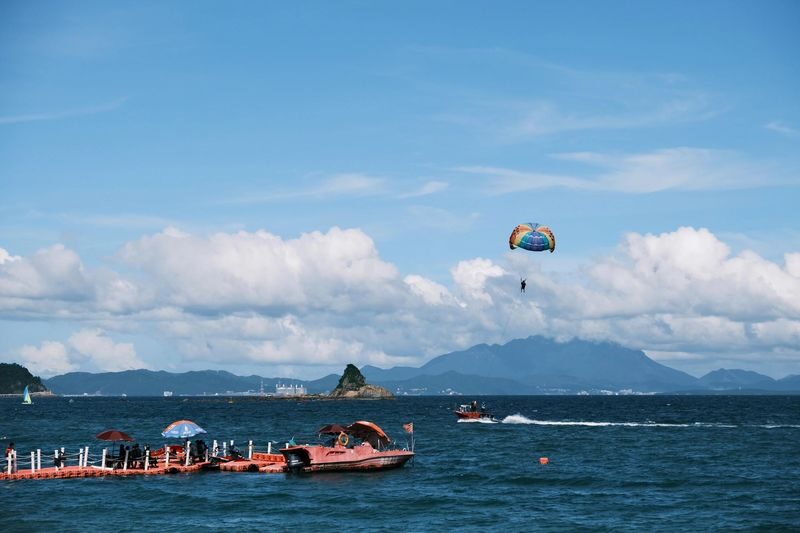 Shenzhen Coastal Boardwalk and Window of the World One-Day Tour - Key points to know
