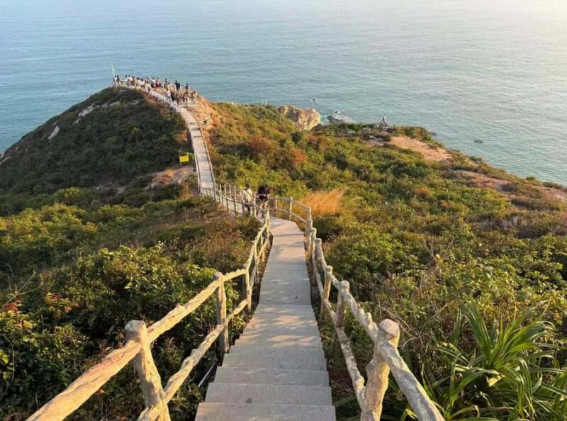 Shenzhen: Dapeng Ancient Fortress Guided History Tour &Cliff - Beach Relaxation and Optional Water Activities