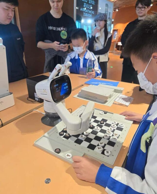 Shenzhen: Full-Day City Bike Tour for Tech & History lovers - An In-Depth Look at the Full-Day Shenzhen Bike Tour