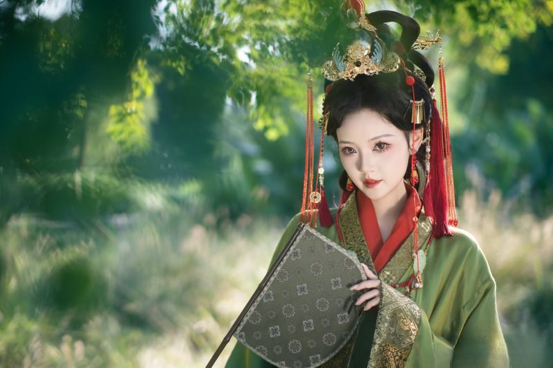Shenzhen Hanfu photoshoot experience (clothing rental + ancient style makeup experience + optional photography photoshoot) - At a glance: what to know before you book
