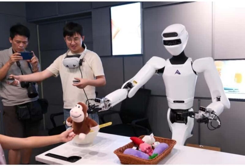 Shenzhen: High-Tech Tour at 6S Store & Electronic Market - Shenzhen: High-Tech Tour at 6S Store & Electronic Market