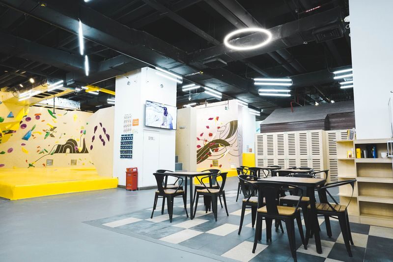 Shenzhen Large Comprehensive Climbing Gym: Banana Climbing - The Nanshan branch is easy to reach, but hours vary