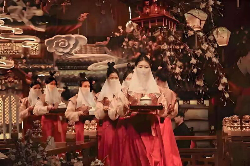 Shenzhen: Royal Dinning Experience with Culture Performance - Good To Know