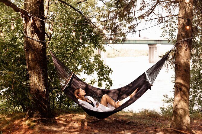 Sherbrooke- Forfait Strøm détente authentique - Who Will Love This?